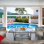 Hisar Prestige E - 4 Bedroom Private In Popular Hisaronu Villa