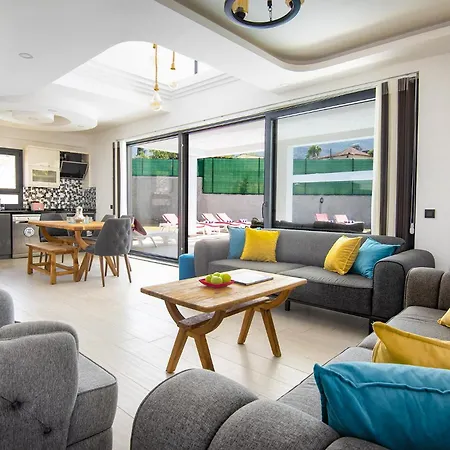 Hisar Prestige E - 4 Bedroom Private In Popular Hisaronu * フェティエ